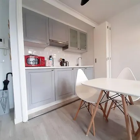 En Un Edificio Senorial: Duplex Totalmente Nuevo.