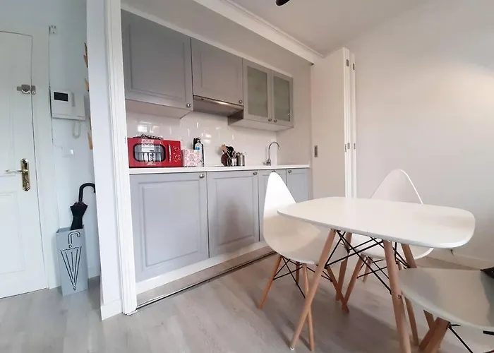 P Sanz 1, 405 By Ybh